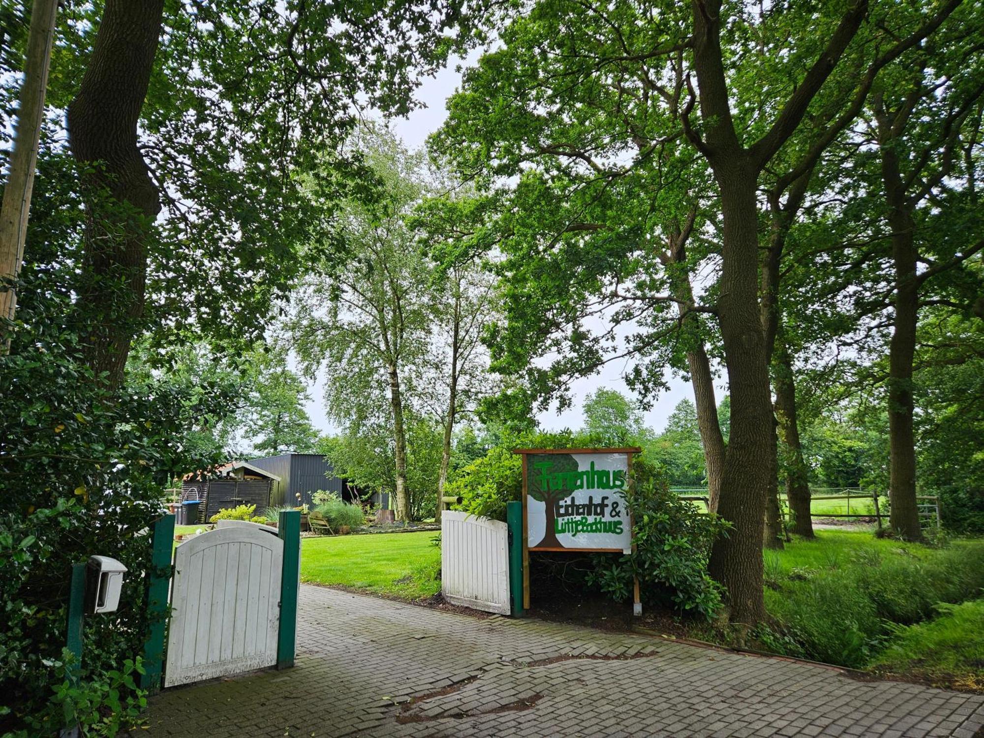Kleines Ferienhaus Luettje Backhuus 35516 Uplengen Kültér fotó